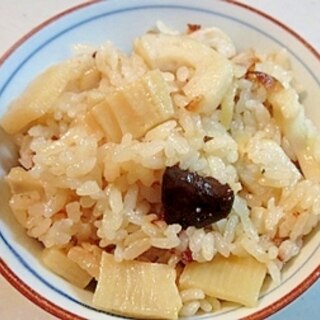 下味付けて！新生姜入りタケノコご飯